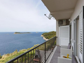 Apartments Manuela - One-Bedroom Apartment with Balcony and Sea View